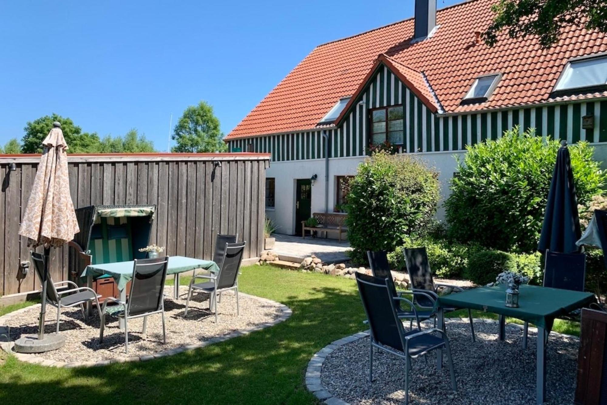 Haus Wildgans - Ferienwohnung Sonnenblume Behrensdorf Luaran gambar